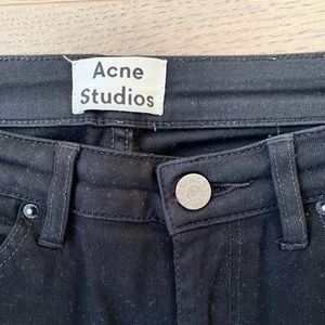 black acne skinny jeans 🖤